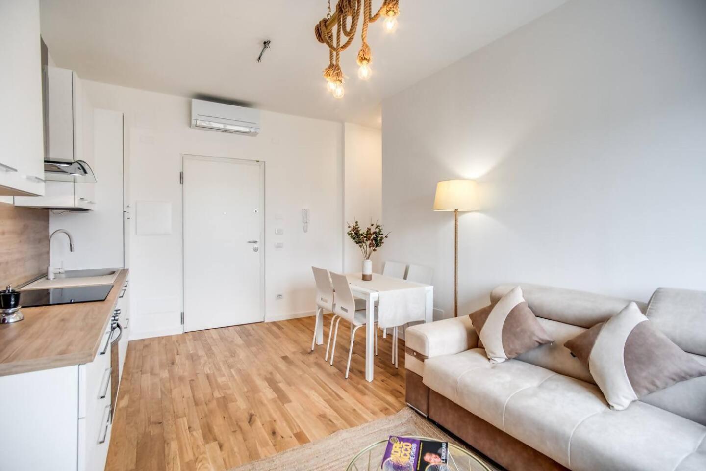 Naos Suite Close Popolo Square Рим Екстер'єр фото