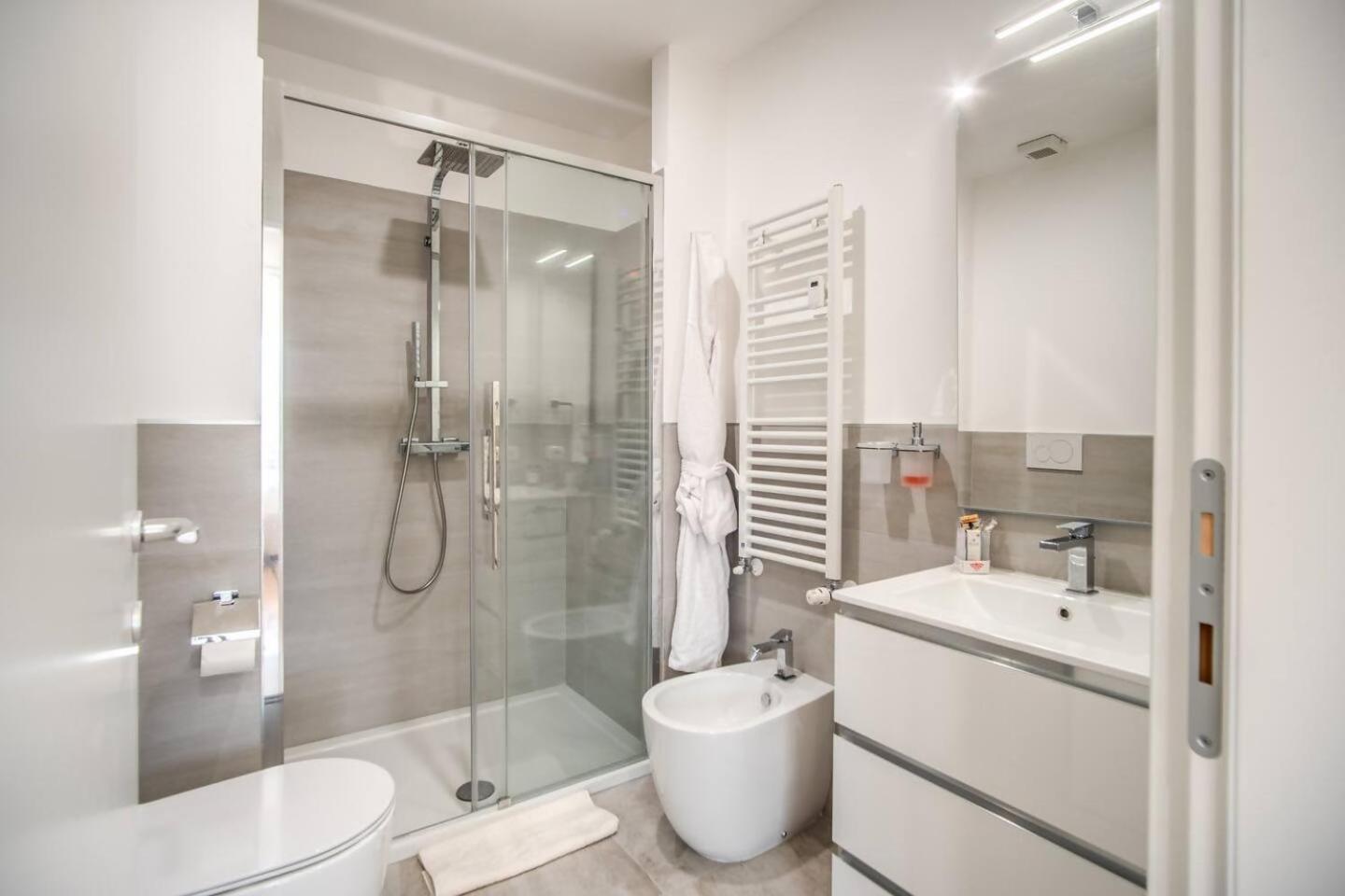 Naos Suite Close Popolo Square Рим Екстер'єр фото