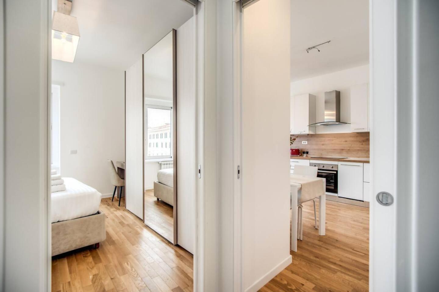 Naos Suite Close Popolo Square Рим Екстер'єр фото