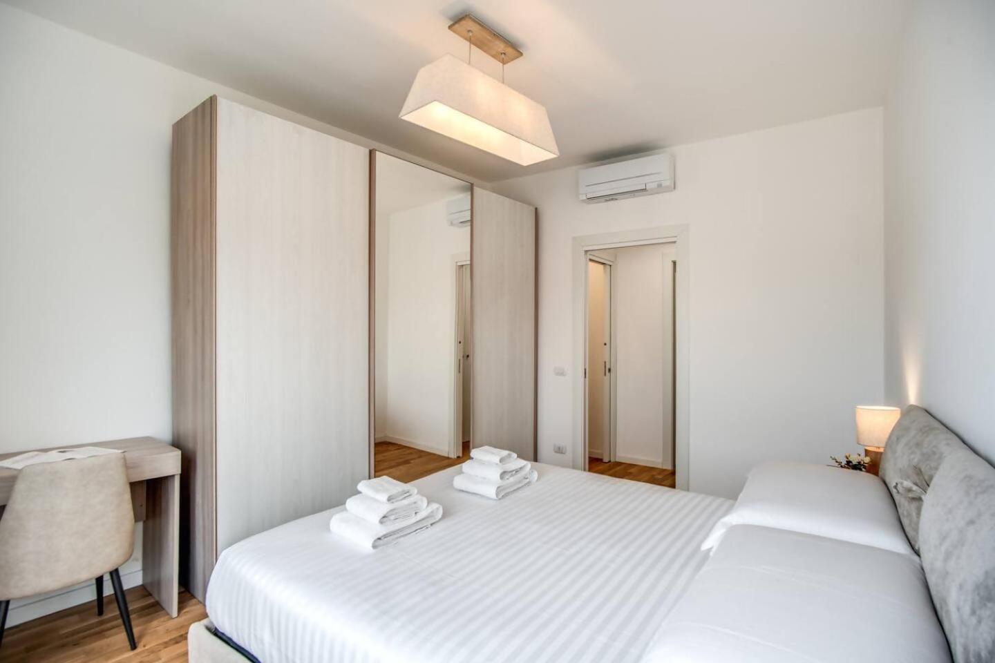 Naos Suite Close Popolo Square Рим Екстер'єр фото