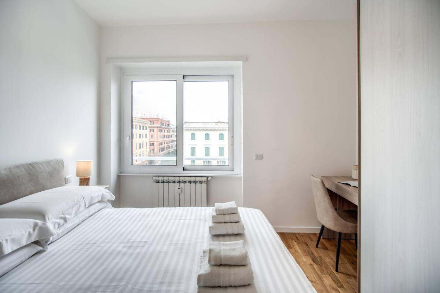 Naos Suite Close Popolo Square Рим Екстер'єр фото