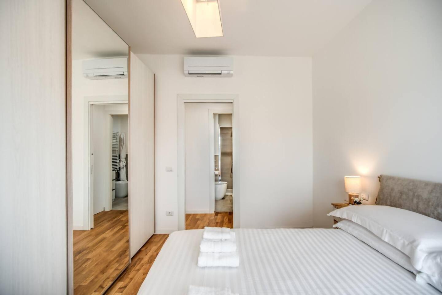 Naos Suite Close Popolo Square Рим Екстер'єр фото