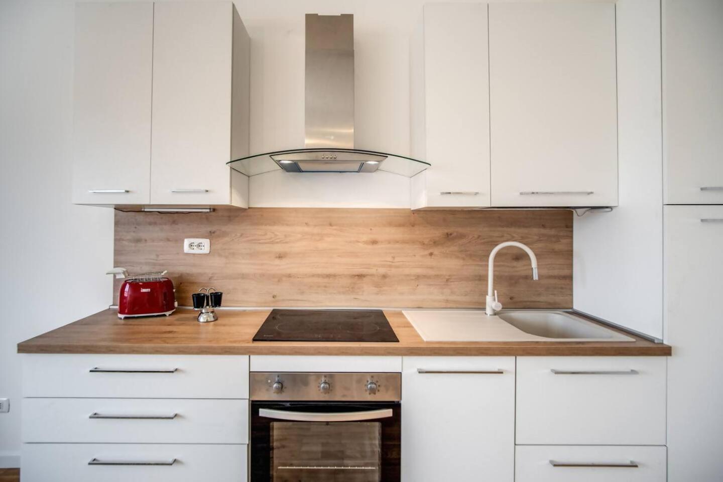 Naos Suite Close Popolo Square Рим Екстер'єр фото
