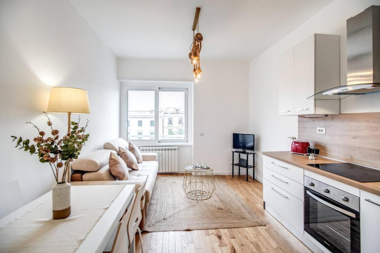 Naos Suite Close Popolo Square Рим Екстер'єр фото